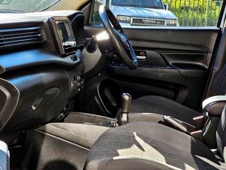 2024-Suzuki-Ertiga-15-GL_12