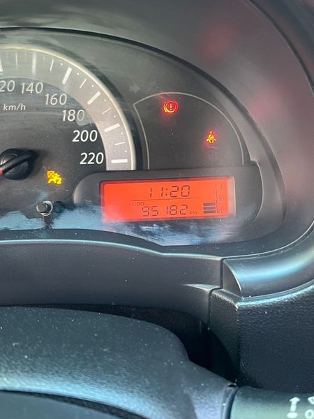 2020-Nissan-Micra-12-Active-Visia_8