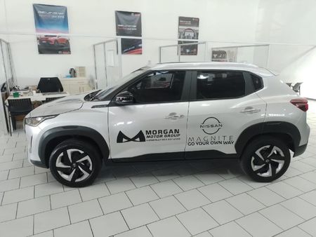 2025-Nissan-Magnite-10-Visia-AMT_4