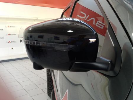 2025-Nissan-Navara-25-DDTi-PRO-4X-4X4-Auto-Double-Cab_9