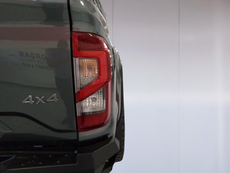 2025-Nissan-Navara-25-DDTi-PRO-4X-4X4-Auto-Double-Cab_11
