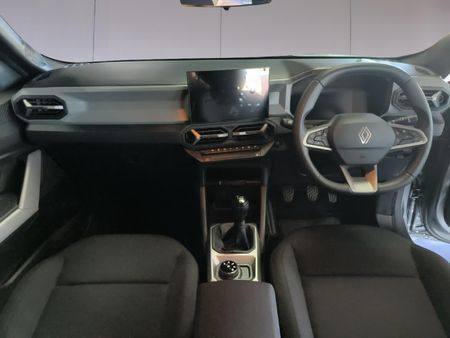 2026-Renault-Duster-12T-Zen-4x4-Mhev_17