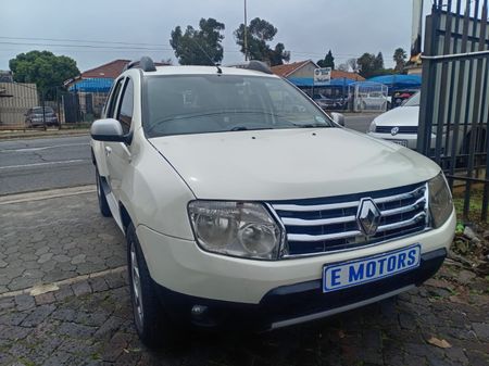 2014-Renault-Duster-16-Expression_3