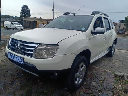 2014-Renault-Duster-16-Expression_5