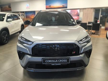 2026-Toyota-Corolla-Cross-18-GR-S_1
