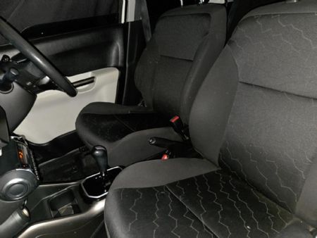 2018-Suzuki-Ignis-12-GLX-Auto_12