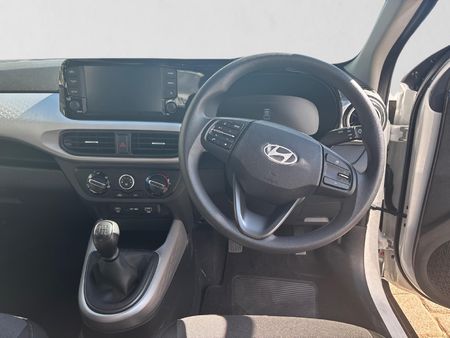 2026-Hyundai-Exter-12-Premium_13