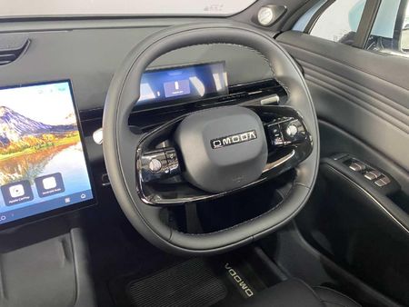 2026-Omoda-C7-16T-Luxury_15