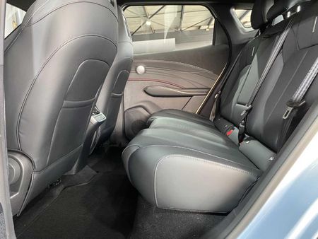 2026-Omoda-C7-16T-Luxury_8