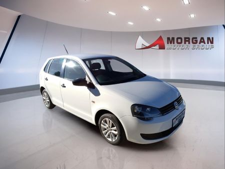 2016-Volkswagen-Polo-Vivo-GP-14-Conceptline-5-dr_0