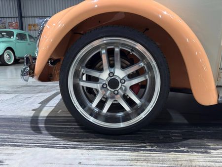 1967-Volkswagen-Beetle-Custom_12