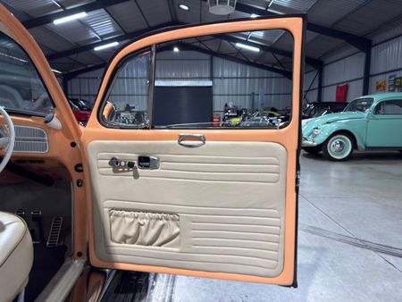 1967-Volkswagen-Beetle-Custom_23