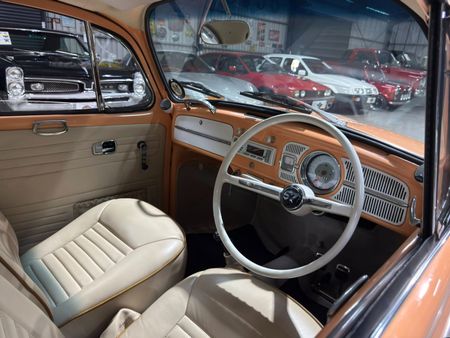 1967-Volkswagen-Beetle-Custom_26