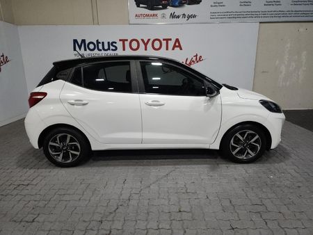 2022-Hyundai-Grand-i10-12-Fluid_2