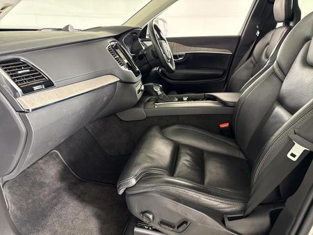 2021-Volvo-XC90-D5-Inscription-AWD_8