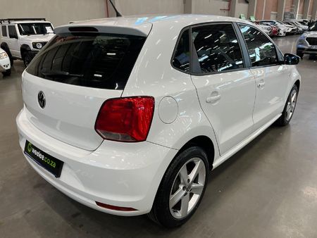2023-Volkswagen-Polo-Vivo-16-Highline-5-dr_2