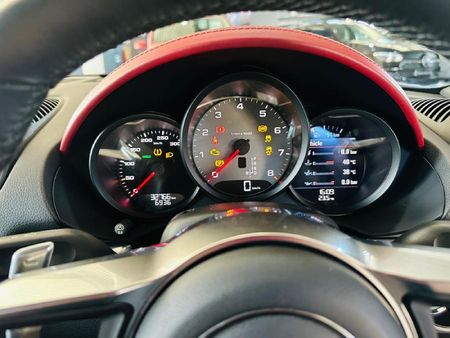 2017-Porsche-Boxster-718-S-PDK_5