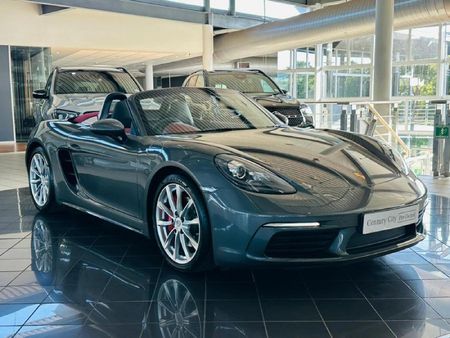 2017-Porsche-Boxster-718-S-PDK_7