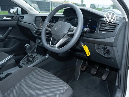 2026-Volkswagen-Polo-10-TSI_19
