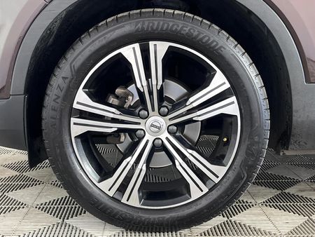 2020-Volvo-XC40-T3-Inscription-Auto_4