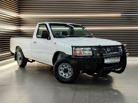 2017-Nissan-NP300-20i-LWB-Single-Cab_17