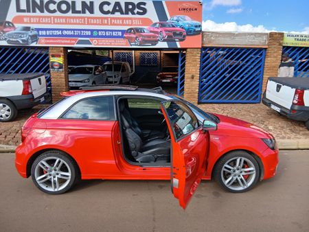 2014-Audi-A1-14-TFSI-3-dr-Ambition-S-Line-Auto-136kW_28