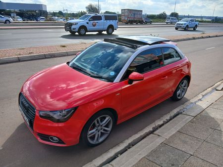 2014-Audi-A1-14-TFSI-3-dr-Ambition-S-Line-Auto-136kW_3