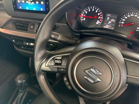 2025-Suzuki-Swift-12-GL-Auto_15