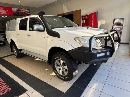2010-Toyota-Hilux-30-D-4D-Raider-4x4-Double-Cab_1