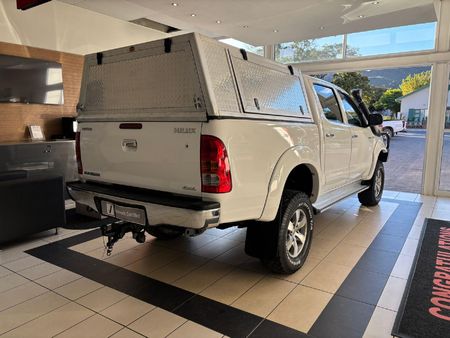 2010-Toyota-Hilux-30-D-4D-Raider-4x4-Double-Cab_3