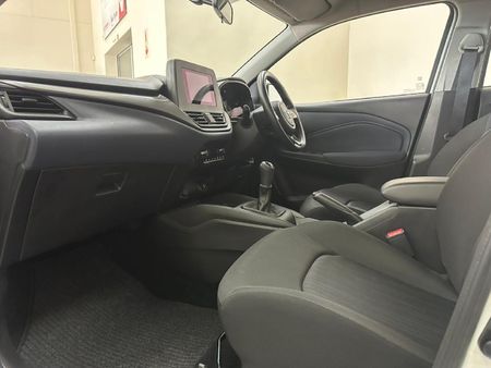 2025-Toyota-Starlet-15-XI_6