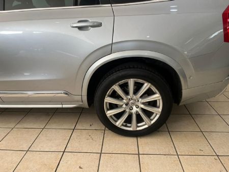 2017-Volvo-XC90-D5-Inscription-AWD_8