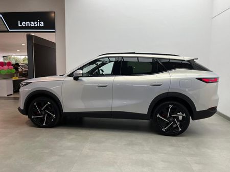 2026-Omoda-C7-15T-SHS-DHT-Phev_3