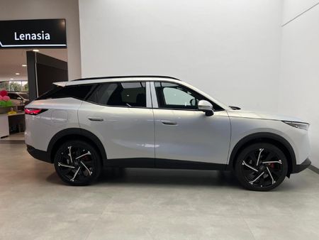 2026-Omoda-C7-15T-SHS-DHT-Phev_7