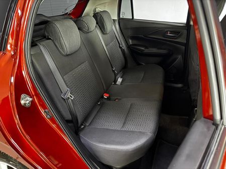 2025-Suzuki-Swift-12-GL-Auto_10