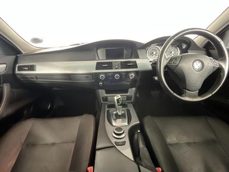 2007-BMW-5-Series-523i-Auto_1