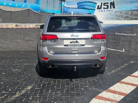 2022-Jeep-Grand-Cherokee-36-Limited_5