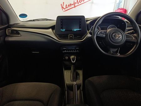 2024-Toyota-Starlet-15-XS-Auto_5
