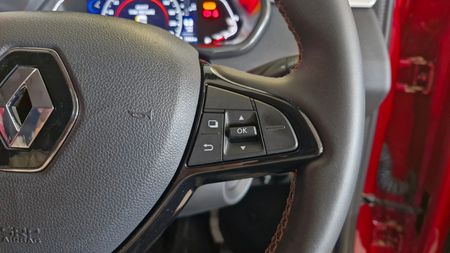 2026-Renault-Kiger-10T-Intens-Auto_9