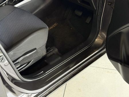 2022-Toyota-Starlet-14-XS-Auto_23