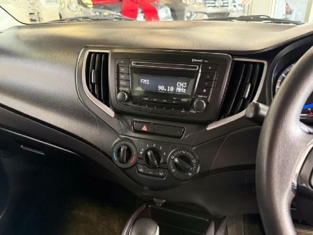 2022-Toyota-Starlet-14-XS-Auto_25