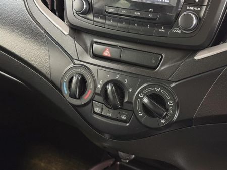 2022-Toyota-Starlet-14-XS-Auto_26