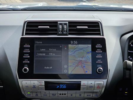 2024-Toyota-Land-Cruiser-Prado-28-GD-VX-L-Auto_12