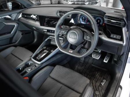 2025-Audi-A3-Sportback-35-TFSI-Black-Edition-Auto_13