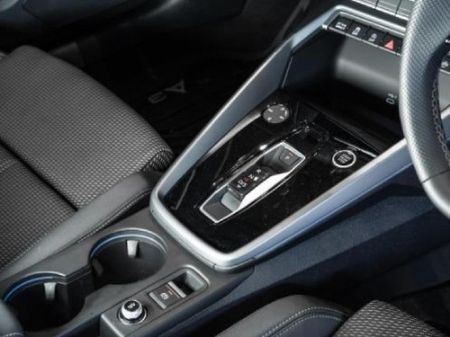 2025-Audi-A3-Sportback-35-TFSI-Black-Edition-Auto_6