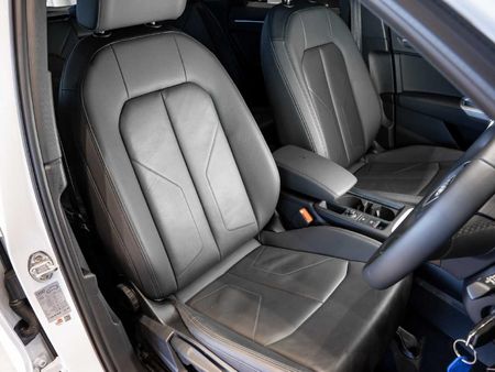 2025-Audi-Q3-35TDI-S-Tronic_15