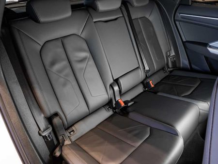 2025-Audi-Q3-35TDI-S-Tronic_16