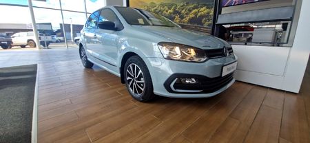 2026-Volkswagen-Polo-Vivo-14-Life_0