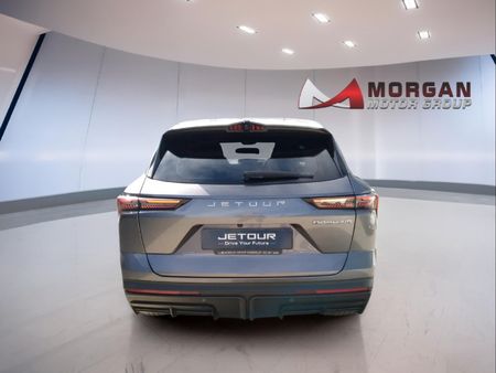 2026-Jetour-Dashing-15T-Momentum_5