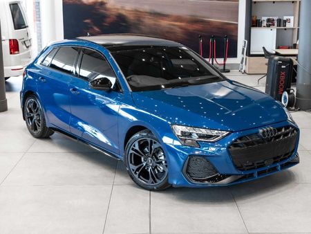 2025-Audi-A3-Sportback-35-TFSI-Black-Edition-Auto_0